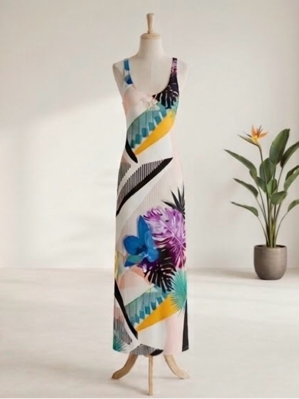 bebe Multicolor Tropical Print Maxi Dress with Black Crossback Straps